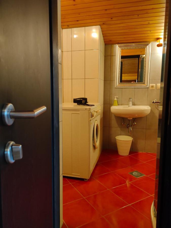 Rooms And Apartment Na Poljani Skofja Loka Luaran gambar